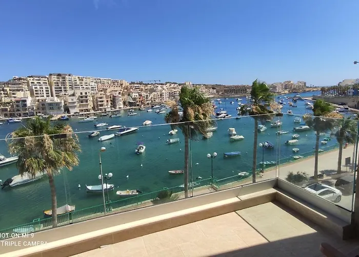 Aquamarine Sea Front Apartments - Third Floor